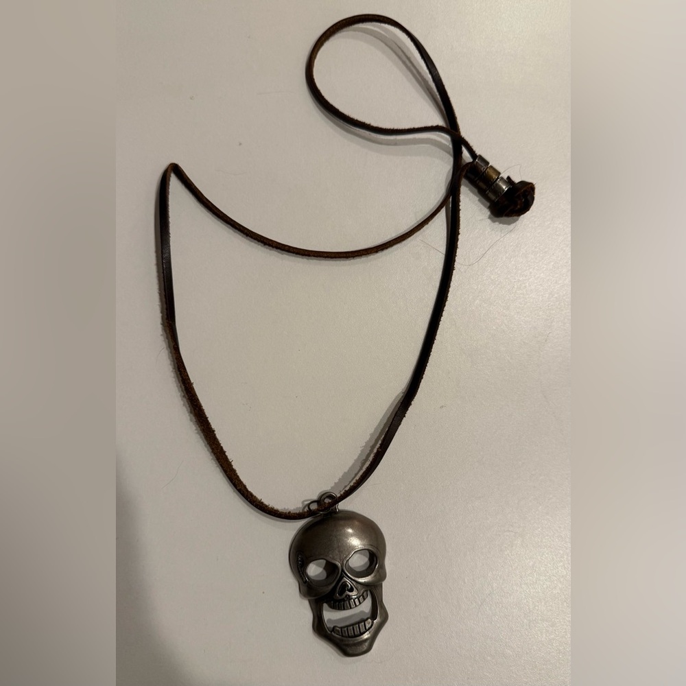 SS & Leather Skull Pendant Necklace